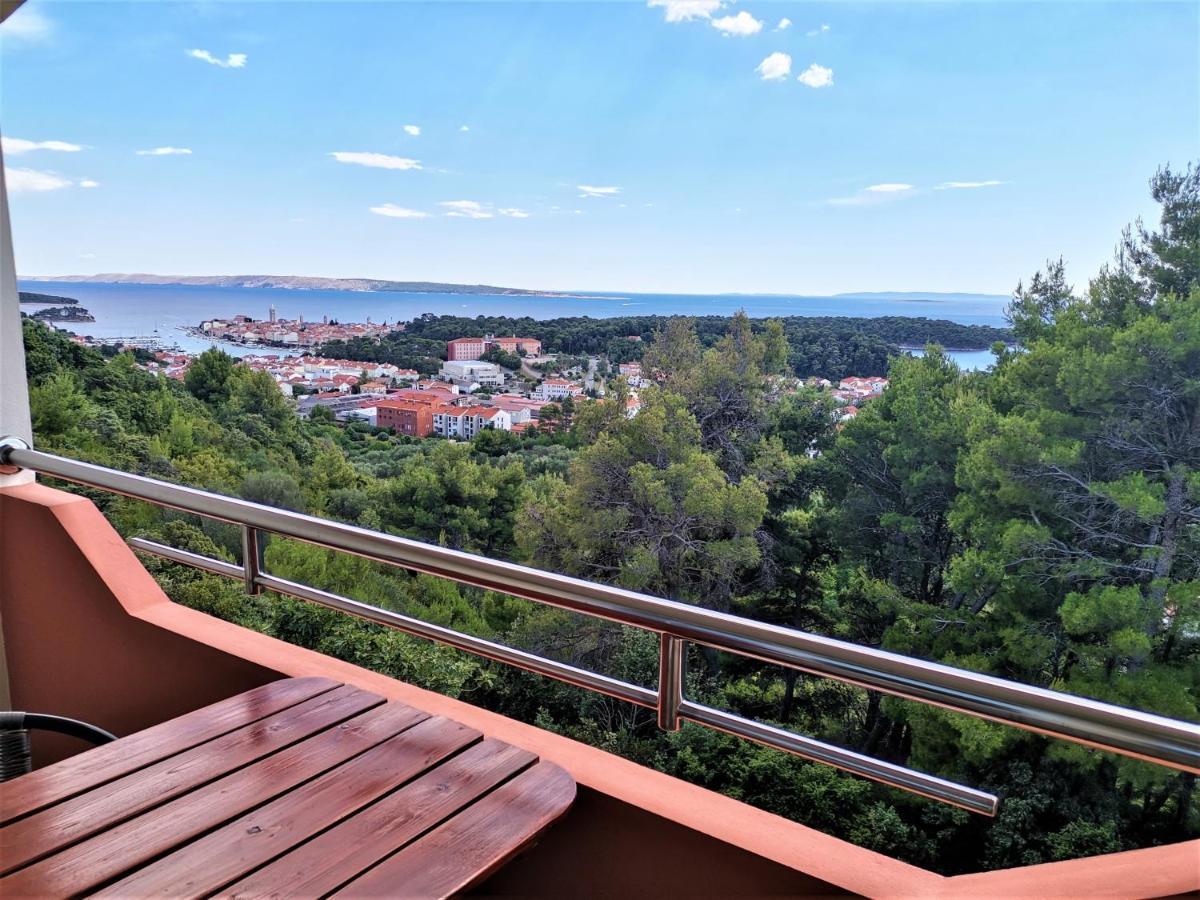 Apartments Lumar Palit Екстериор снимка