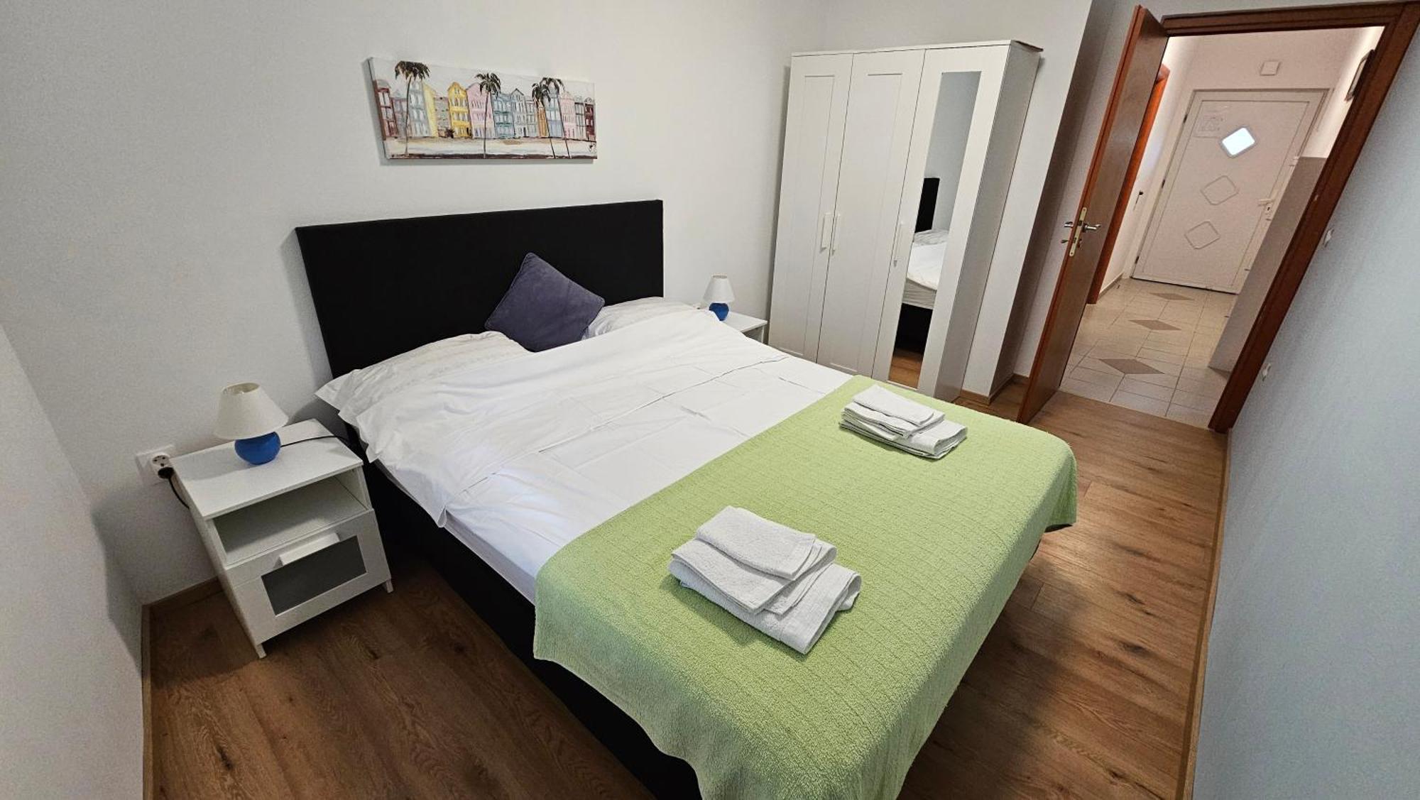 Apartments Lumar Palit Екстериор снимка