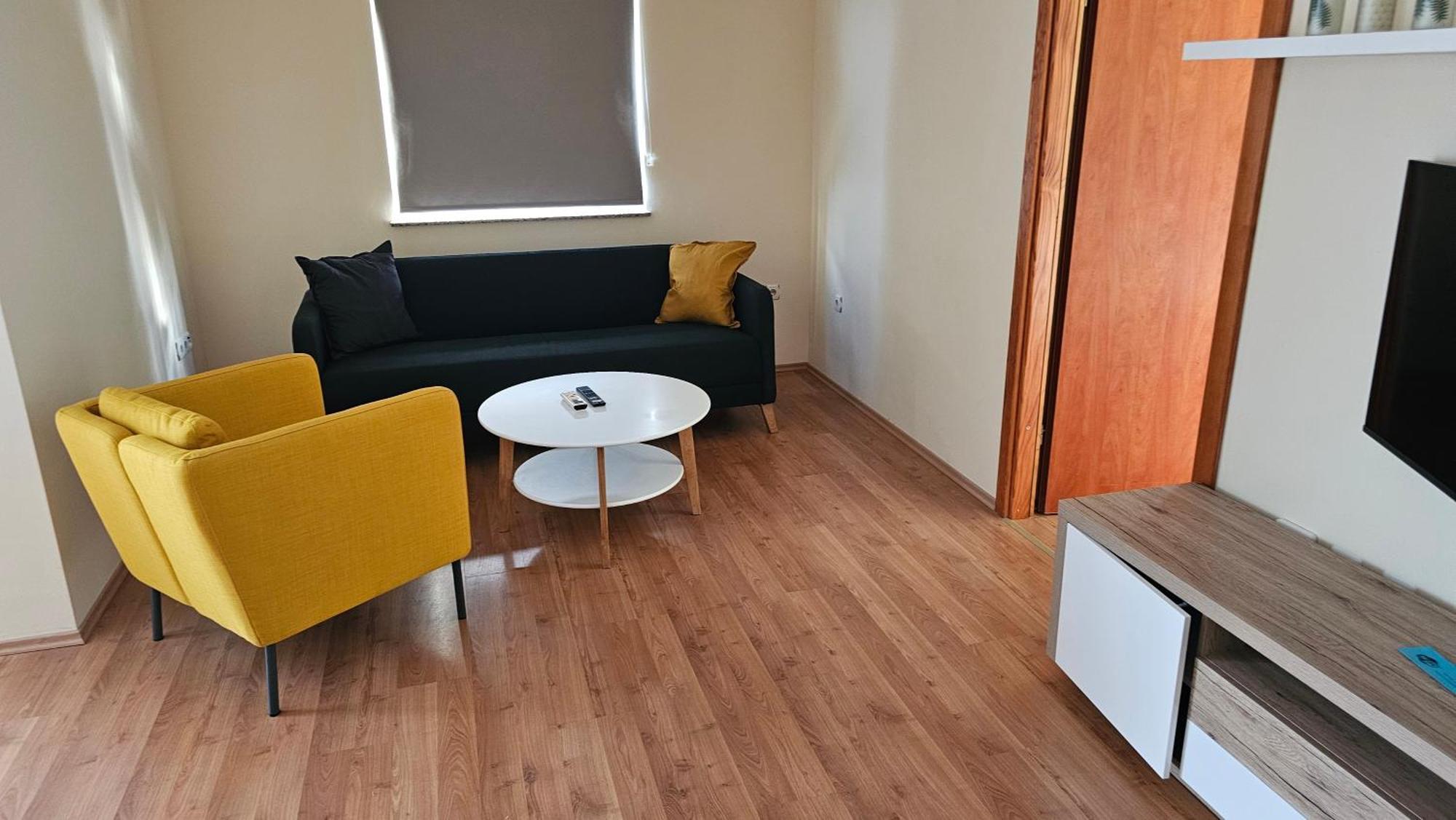 Apartments Lumar Palit Екстериор снимка