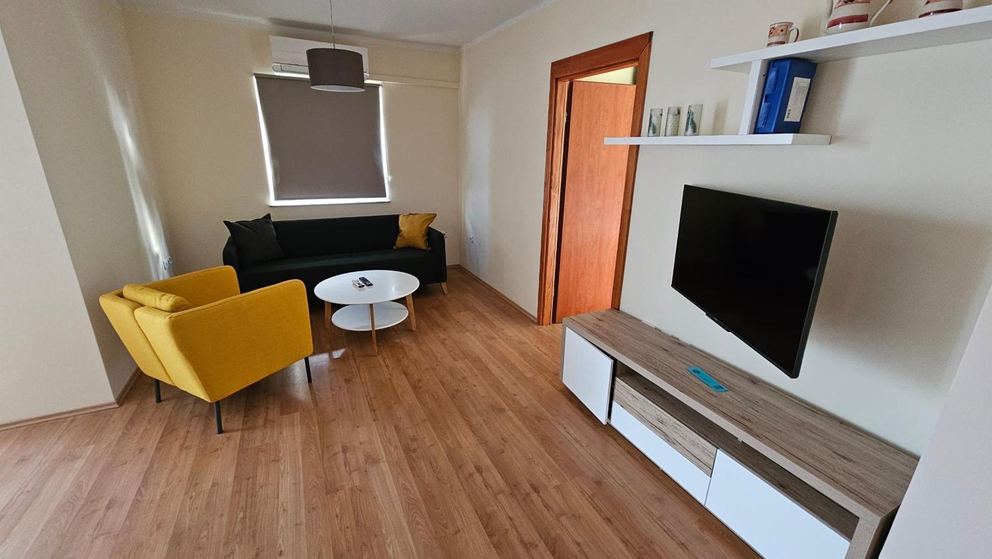 Apartments Lumar Palit Екстериор снимка
